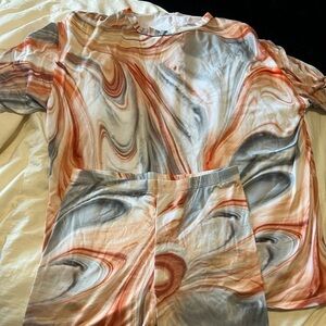 Orange and grey swirl print crop top and shorts set Size M